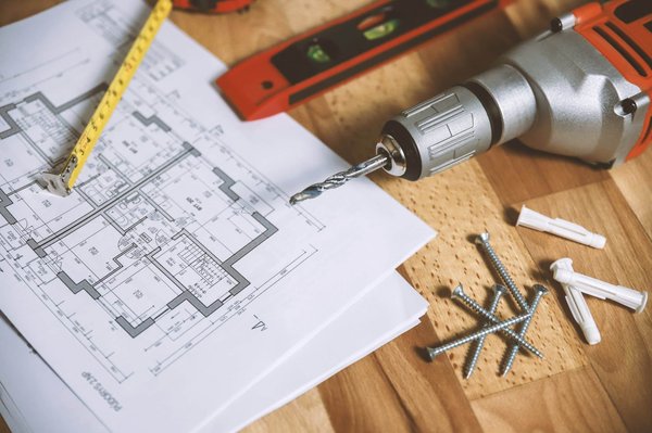 Guide complet de la rénovation de maison à Nantes : Conseils et étapes essentielles